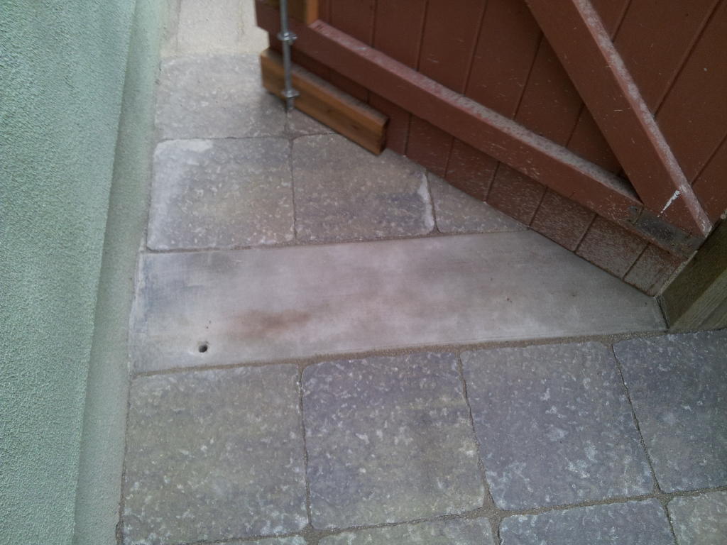 pavers walkway on side of house 7