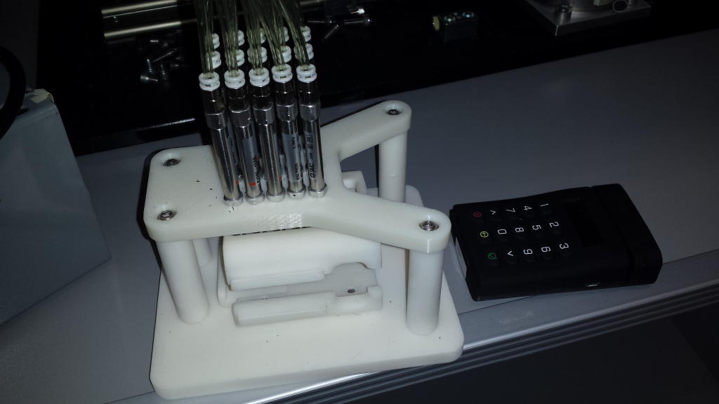 ipd_mini_buton_presser_fixt_1